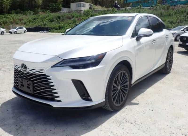 Lexus RX 2,4L 2025