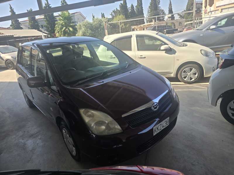 Toyota Spacio 1,5L 2002