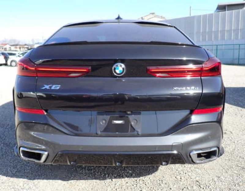 2022 BMW X6 3,0L 2022 Cyprus