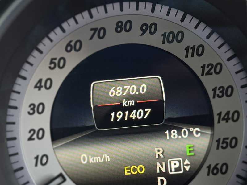 2013 Mercedes-Benz E-Class 2,1L 2013 Cyprus