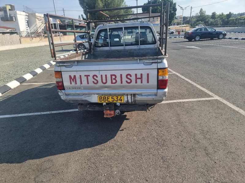1992 Mitsubishi L200 2,4L 1992 Cyprus