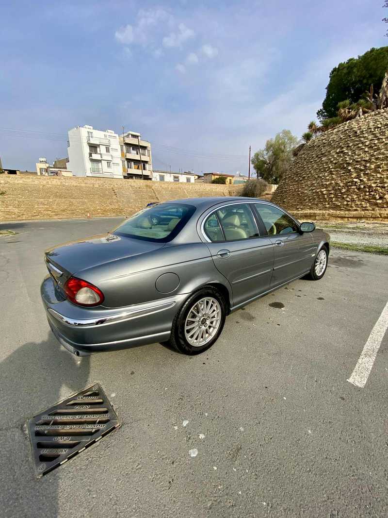 2009 Jaguar X-Type 2,0L 2009 Cyprus