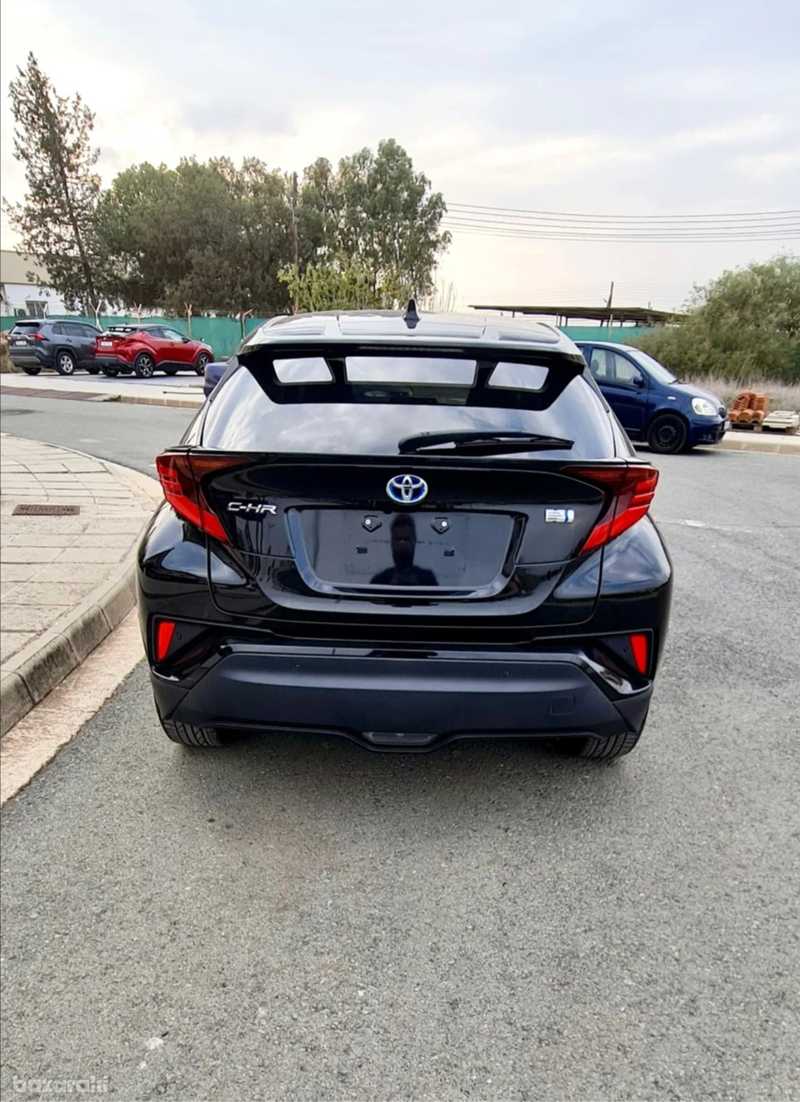 2021 Toyota C-HR 1,8L 2021 Cyprus