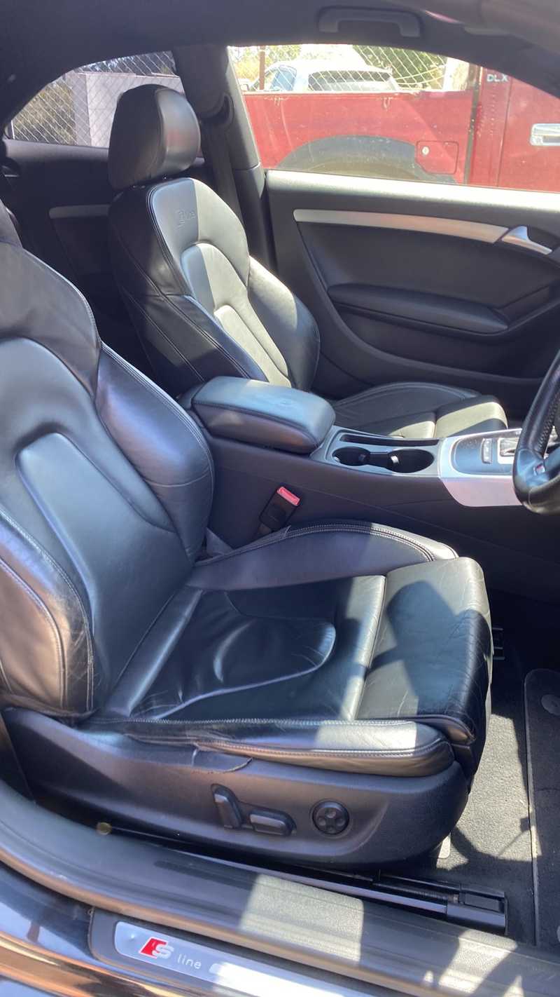 2010 Audi A5 2,0L 2010 Cyprus