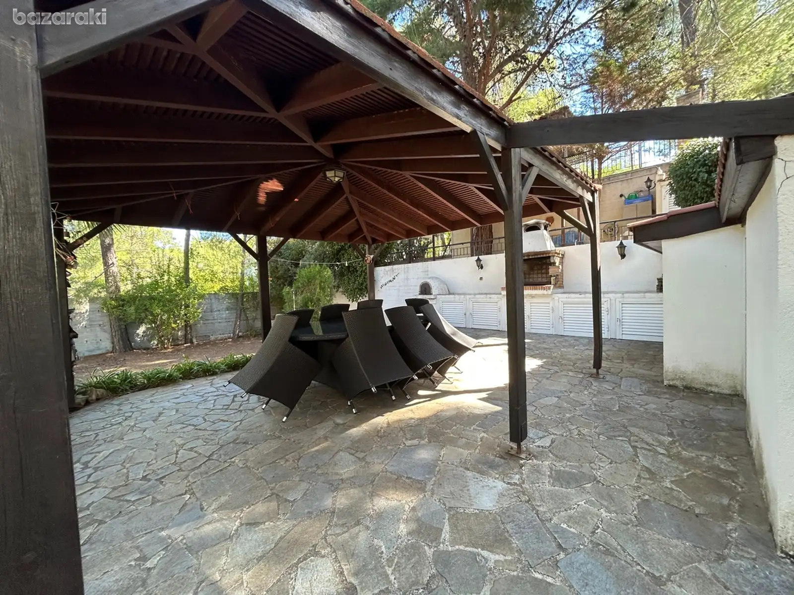 House, 3 bedrooms — 3