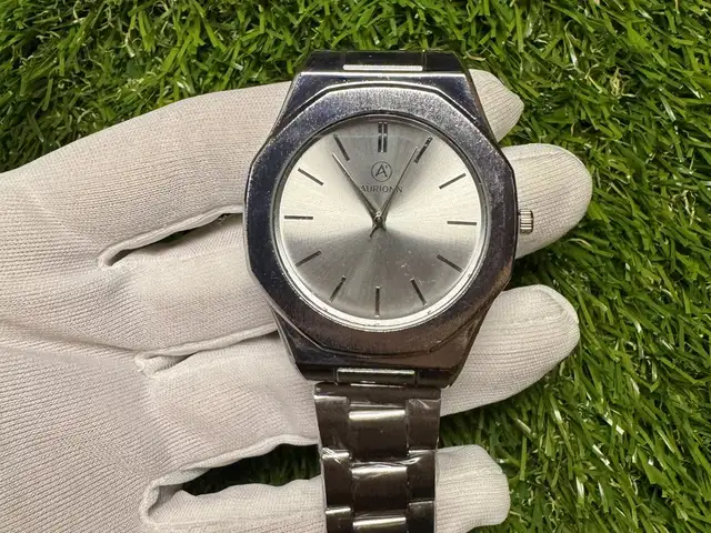 Luxurious silver & white watch, Επαρχία Λεμεσού — Άγιος Ιωάννης Λεμεσού