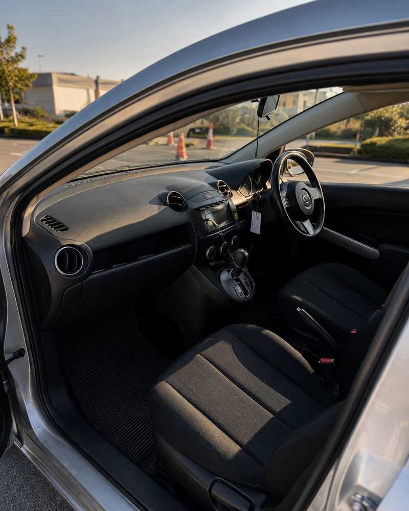 2012 Mazda Demio 1,3L 2012 Cyprus