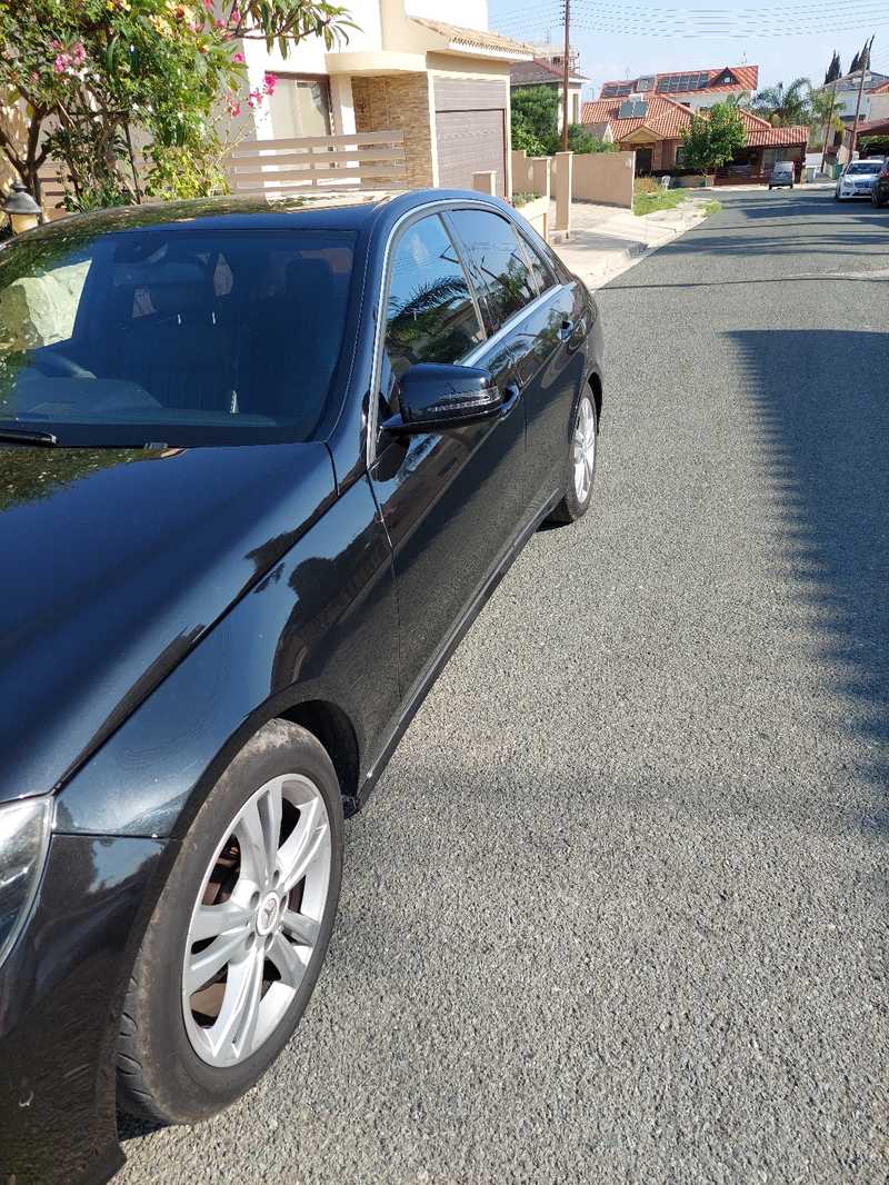 2013 Mercedes-Benz E-Class 2,2L 2013 Cyprus