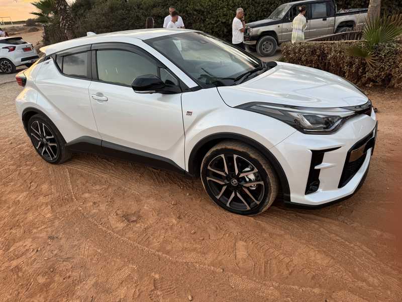 2022 Toyota C-HR 1,8L 2022 Cyprus