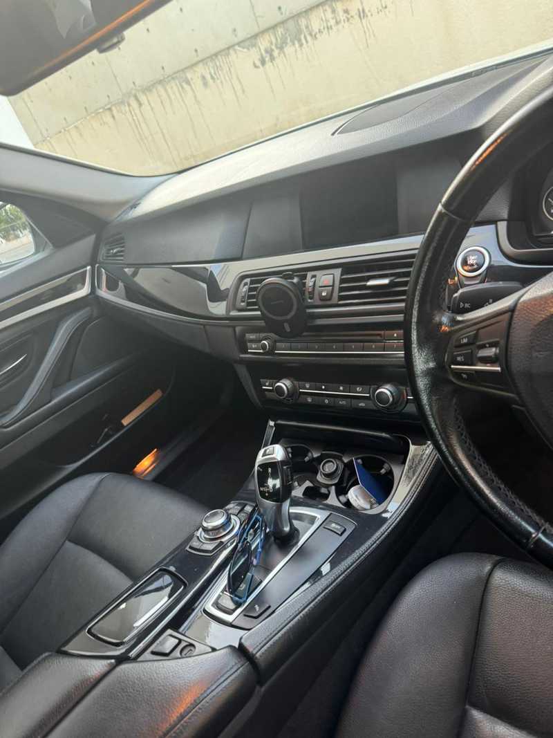 2011 BMW 5-Series 2,0L 2011 Cyprus