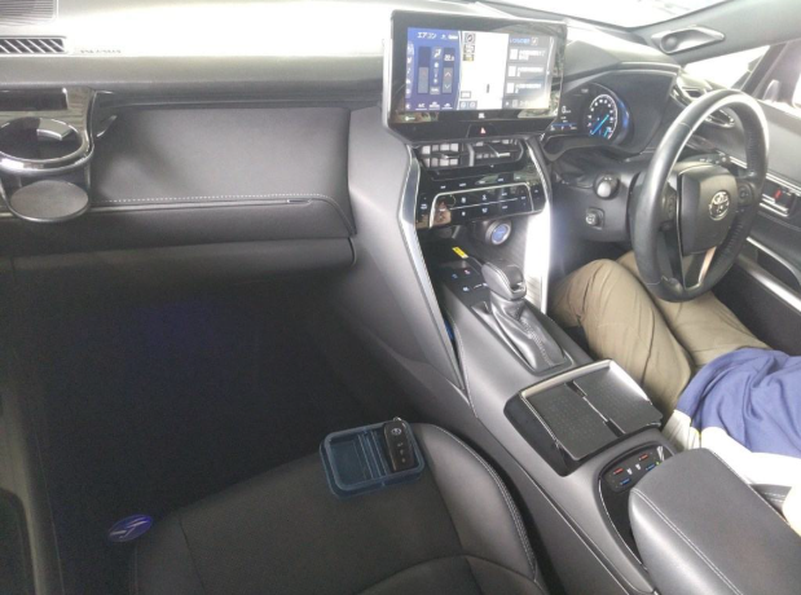 2023 Toyota Harrier 2,5L 2023 Cyprus