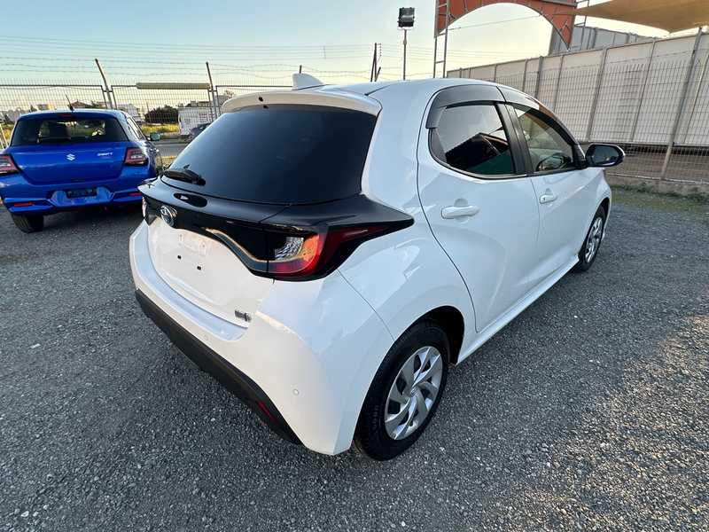 2022 Toyota Yaris 1,5L 2022 Cyprus