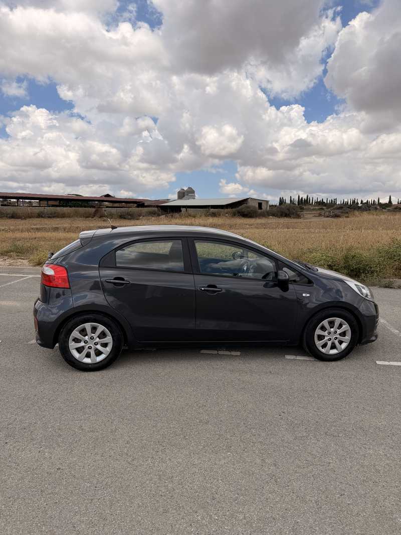 2017 KIA Rio 1,4L 2017 Cyprus