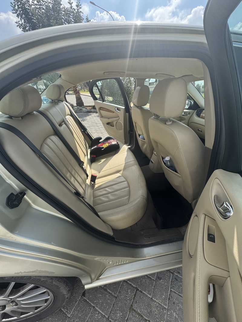 2005 Jaguar X-Type 2,1L 2005 Cyprus
