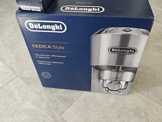 De'Longhi Dedica Style EC685.BK Espresso Coffee Machine, Nicosia — Strovolos - Acropolis