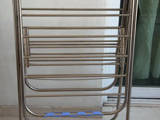 Unique brand clothes rack, Larnaca — Larnaka - Kamares