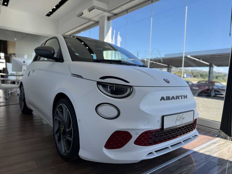 2023 Fiat Abarth 500 Electric 2023 Cyprus