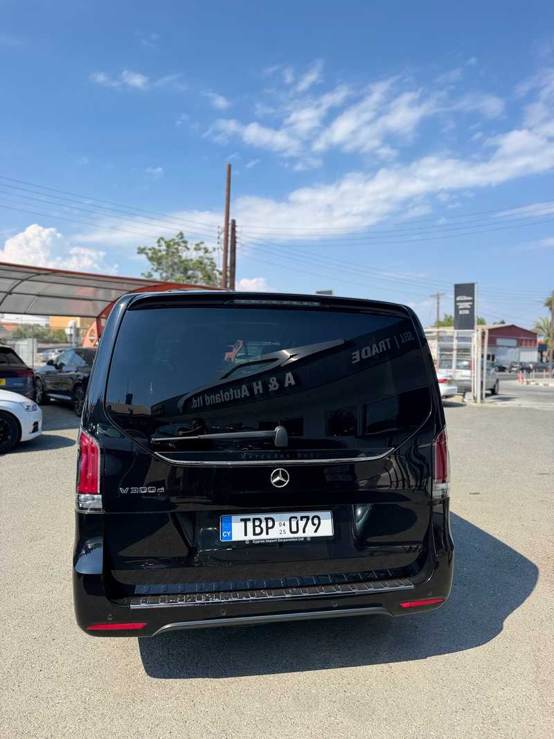 2025 Mercedes-Benz V-Class 2,0L 2025 Cyprus