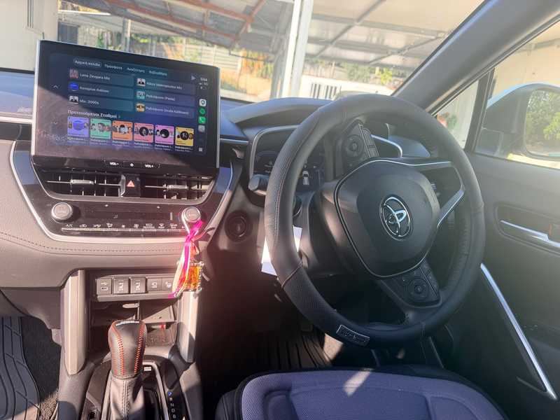 2024 Toyota Corolla Cross 5,0L 2024 Cyprus