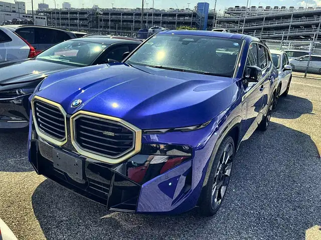 BMW XM