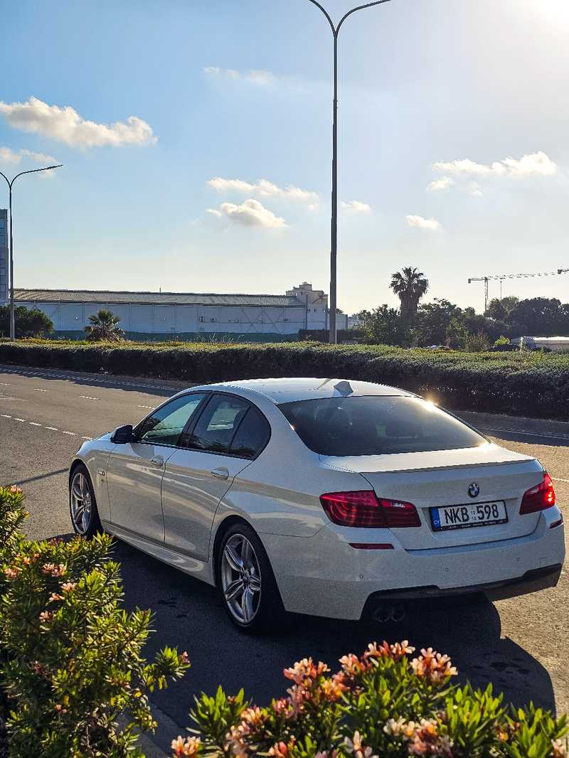 2015 BMW 5-Series 2,0L 2015 Cyprus