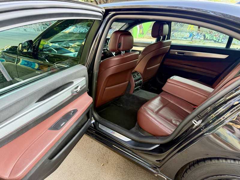 2011 BMW 7-Series 3,0L 2011 Cyprus