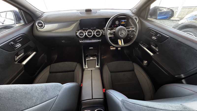 2025 Mercedes-Benz GLA-Class 2,0L 2025 Cyprus
