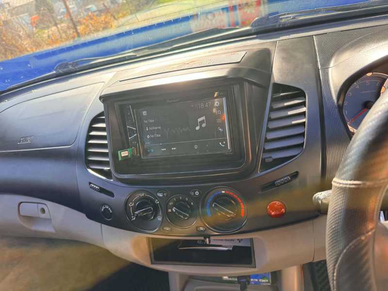 2007 Mitsubishi L200 2,5L 2007 Cyprus