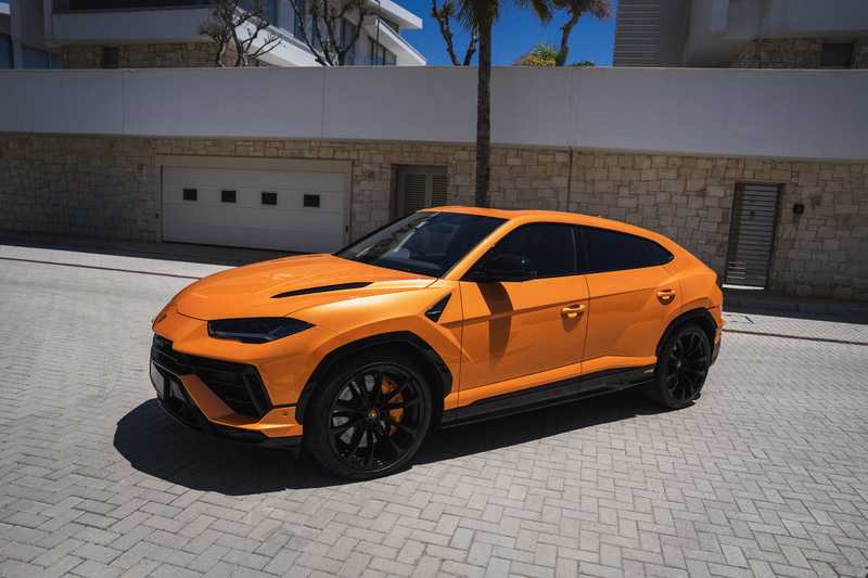 2024 Lamborghini Urus 4,0L 2024 Cyprus