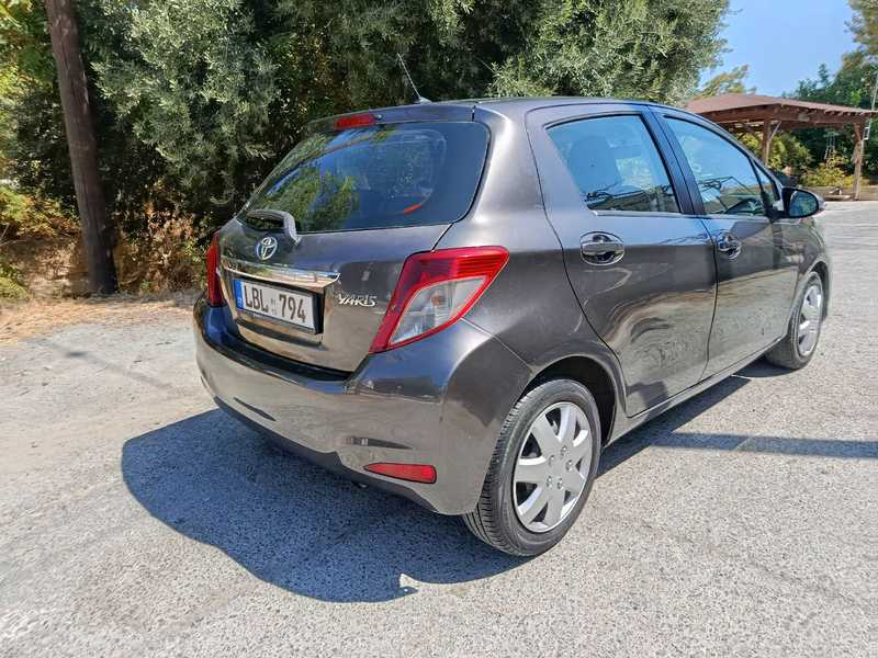 2013 Toyota Yaris 1,0L 2013 Cyprus