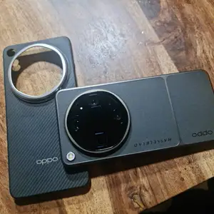 oppo x9 ultra, Επαρχία Λευκωσίας — Αγία Ειρήνη Λευκωσίας