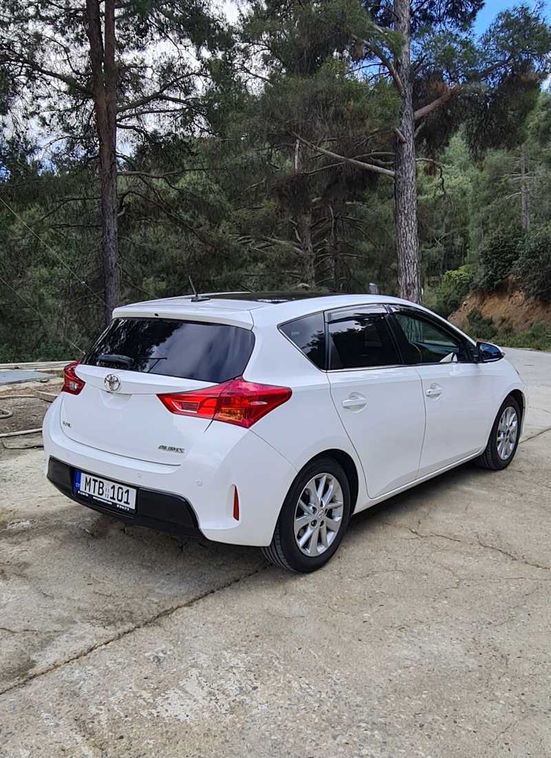 2013 Toyota Auris 1,4L 2013 Cyprus