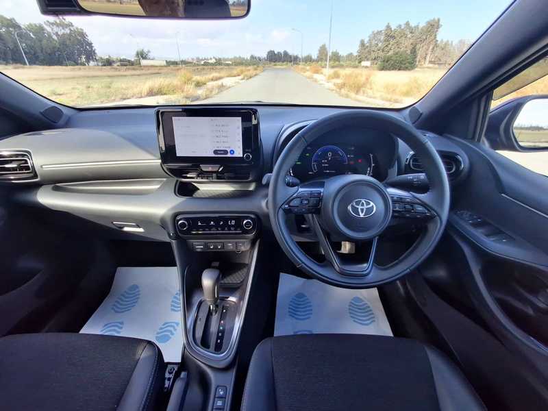 2025 Toyota Yaris 1,5L 2025 Cyprus