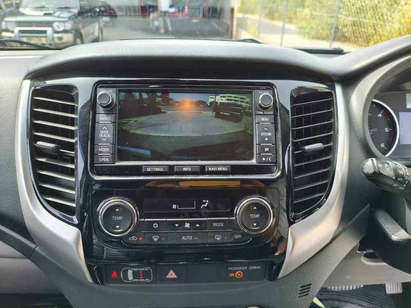 2016 Mitsubishi L200 2,5L 2016 Cyprus