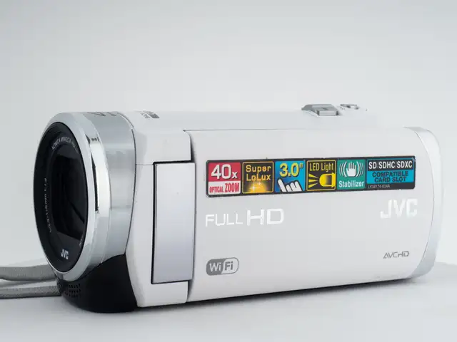Jvc everio gz-ex215 - full hd camcorder - 40x optical zoom | wi-fi -touchscreen, Επαρχία Λευκωσίας — Δάλι - Παναγ Ευαγγελίτρια
