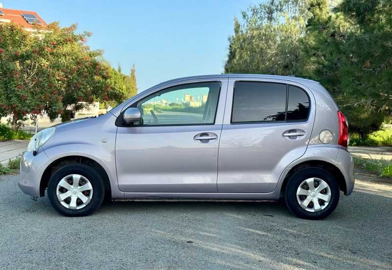 2011 Toyota Passo 1,0L 2011 Cyprus