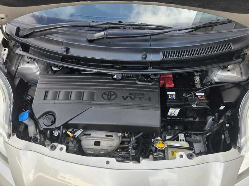 2011 Toyota Yaris 1,3L 2011 Cyprus