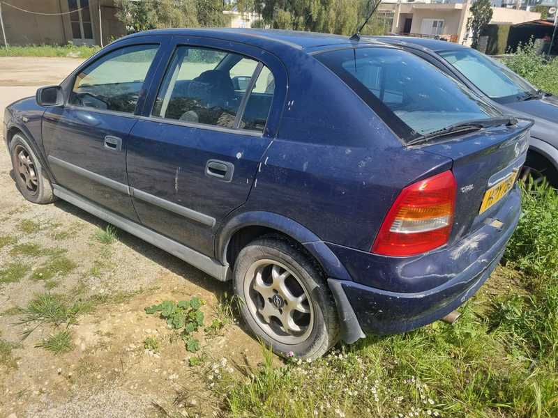 2001 Opel, Vauxhall Astra 1,4L 2001 Cyprus