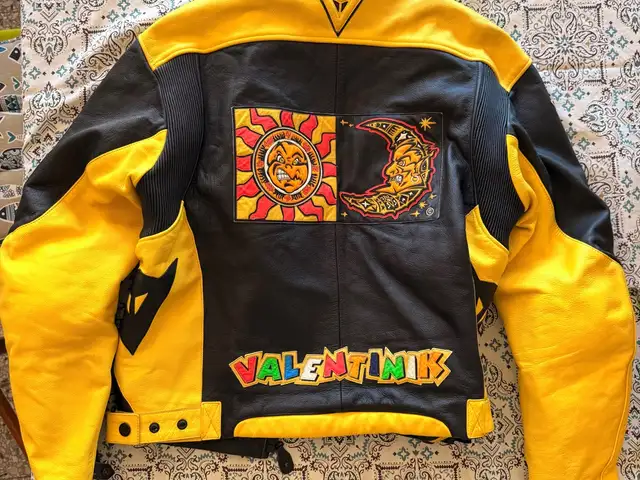 Dainese valentinik leather jacket by valentino rossi, Επαρχία Πάφου — Πόλις Χρυσοχούς