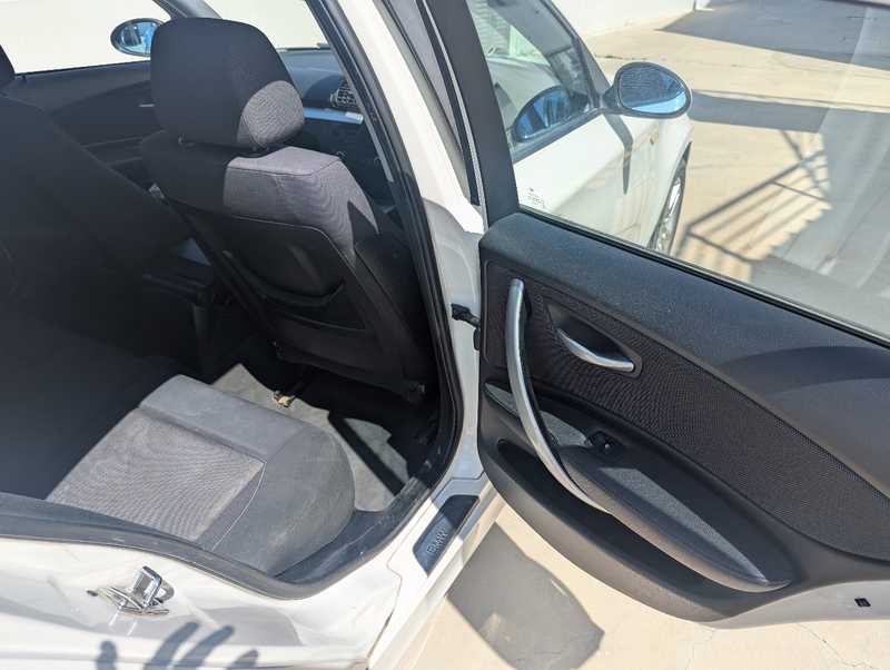 2009 BMW 1-Series 1,6L 2009 Cyprus