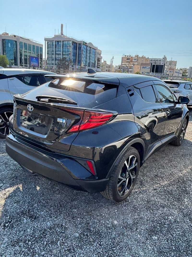 2021 Toyota C-HR 1,8L 2021 Cyprus