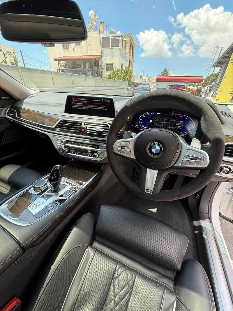 2019 BMW 7-Series 4,4L 2019 Cyprus