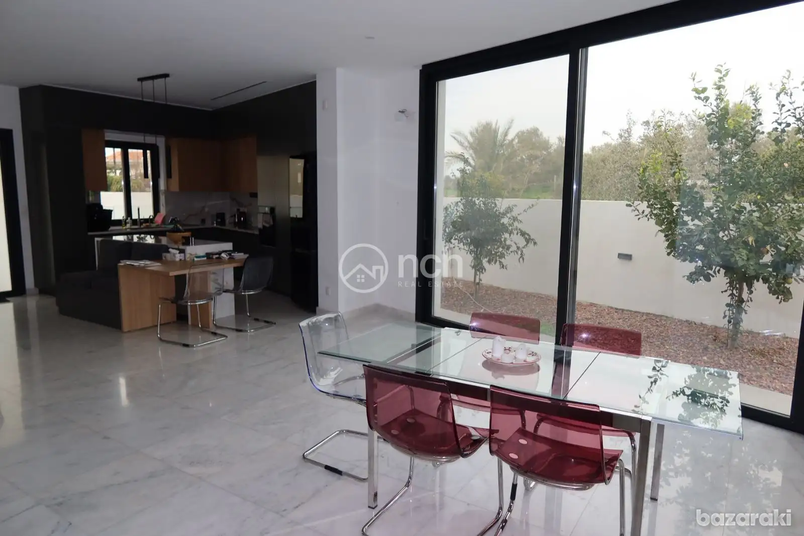 Villa, 5 bedrooms — 7