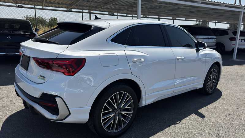 2022 Audi Q3 2,0L 2022 Cyprus