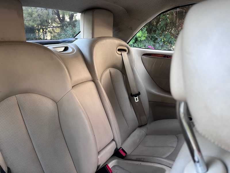 2004 Mercedes-Benz CLK-Class 2,0L 2004 Cyprus