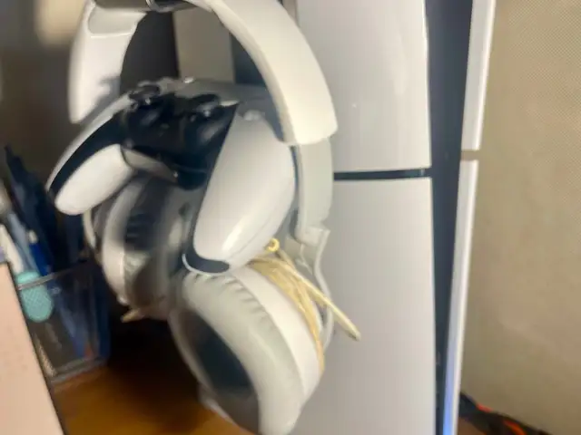 Playstation 5 , screen and headphones, Επαρχία Αμμοχώστου — Κάππαρη