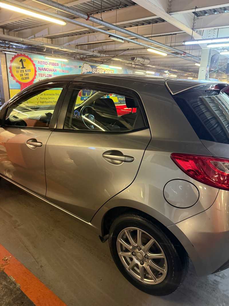 Mazda Demio 1,3L 2014