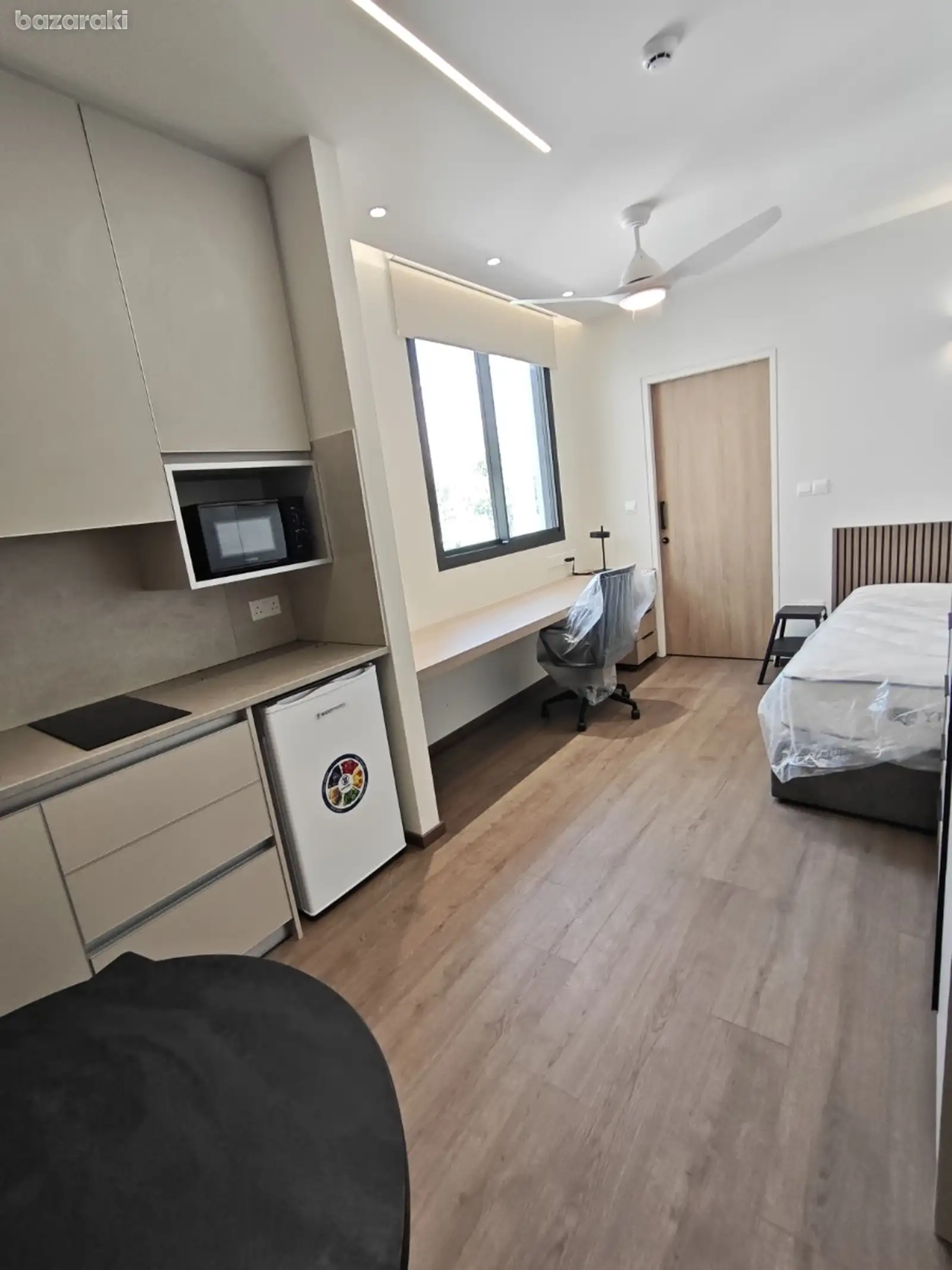 Room — 5