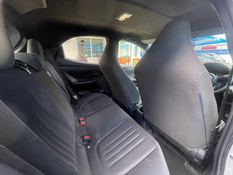 2022 Toyota Yaris 1,5L 2022 Cyprus