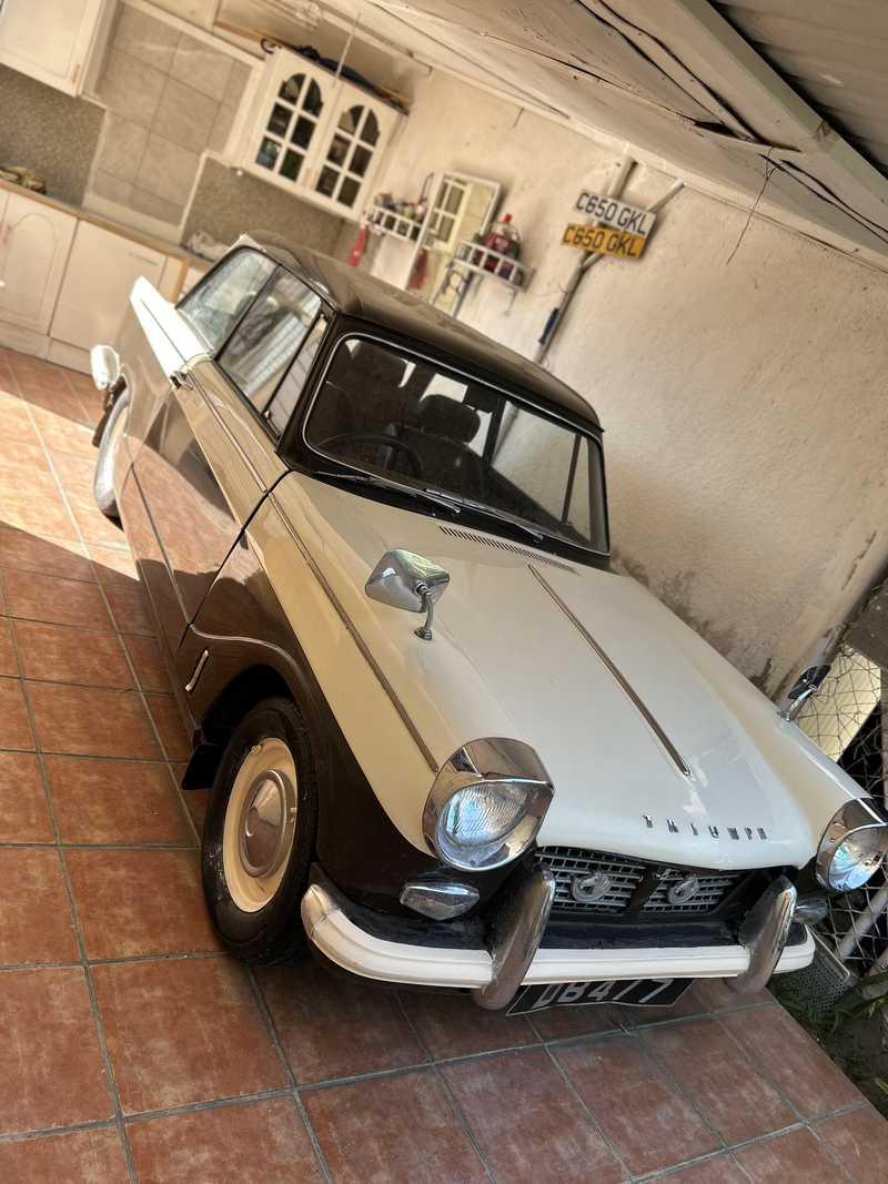 1966 Cars Triumph 1,2L 1966 Cyprus